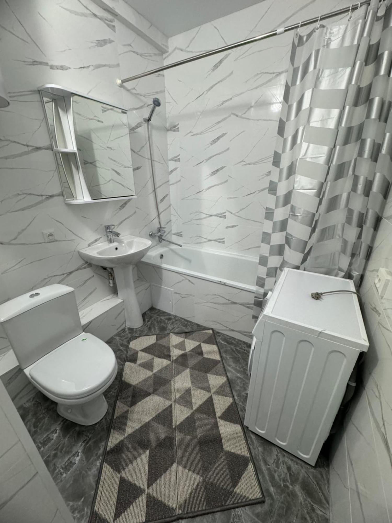 Evita Apartment Bishkek Exterior photo